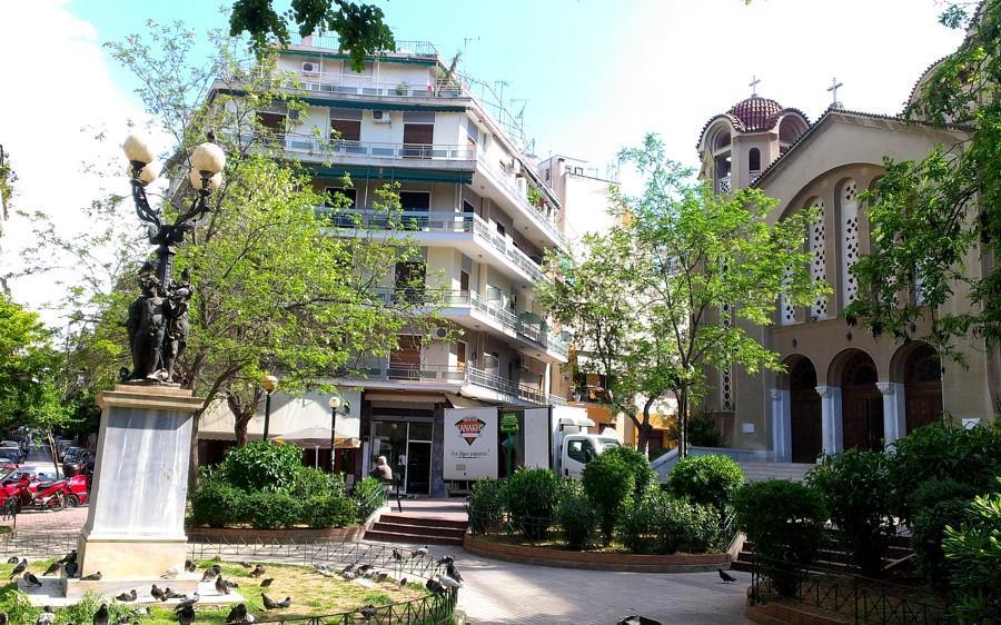 Menta Errathens Apartment - Athens Center, 5 Bd, 2 Bath Екстериор снимка