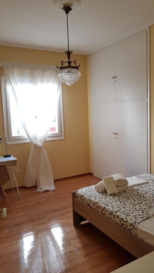 Menta Errathens Apartment - Athens Center, 5 Bd, 2 Bath Екстериор снимка
